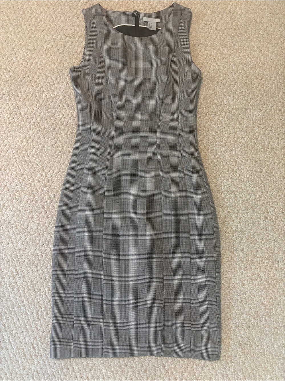 H&M Gray and Black Glen Plaid Sheath Dress, Perfect for Fall/Winter